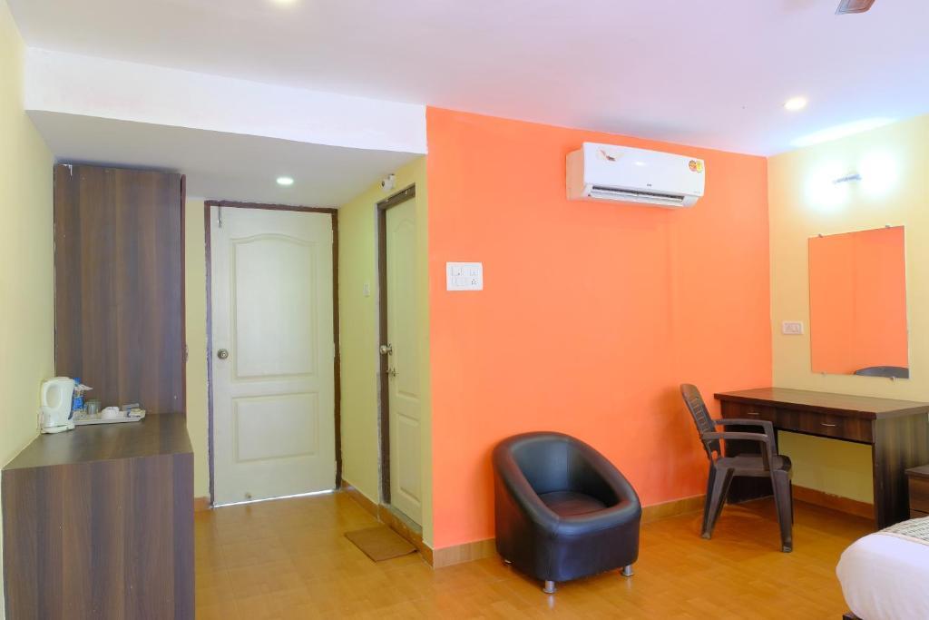 The Byke Royal Pearl Hotel Anjuna Exterior photo
